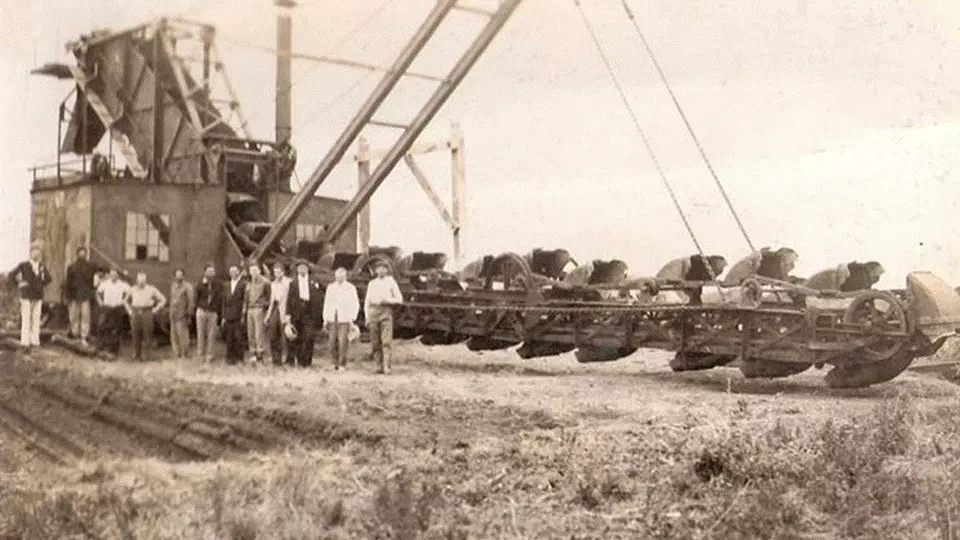 Tuyango_Historia_01